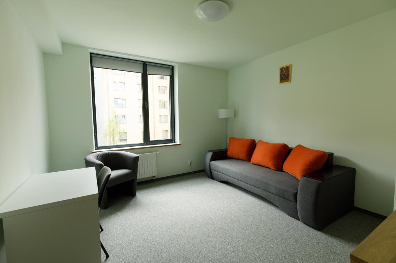 Ucu Inn - Кімнати Для Гостей Lviv Buitenkant foto